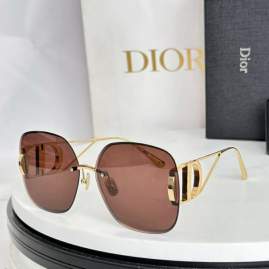 Picture of Dior Sunglasses _SKUfw77643916fw